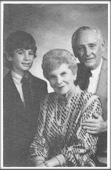 Joe and Sylvia Friedman and 
grandson Daniel Steinberg